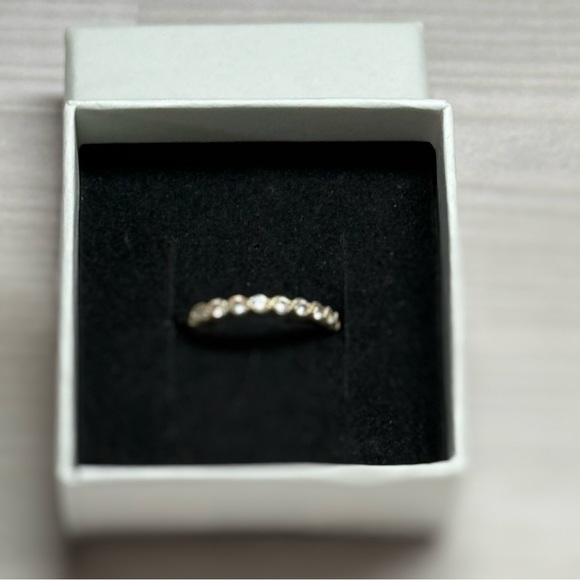10k Solid Yellow Gold and Cz Minimalist Ring - Picture 2 of 6